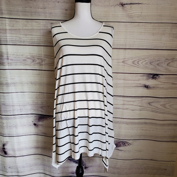 🆕️ Misia Brand Size 3X Sleeveless Tunic Top/699